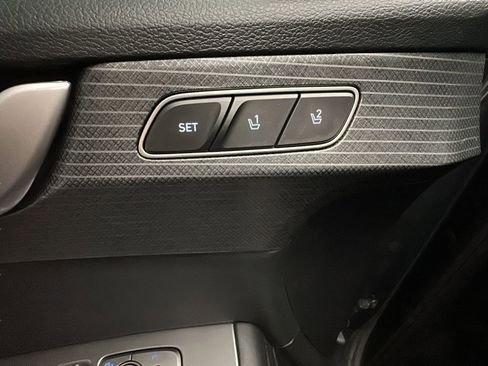 Used 2023 Hyundai Palisade Limited AWD/4WD image 11