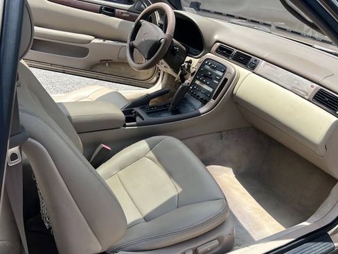 Used 1993 Lexus SC 300 Coupe RWD image 21