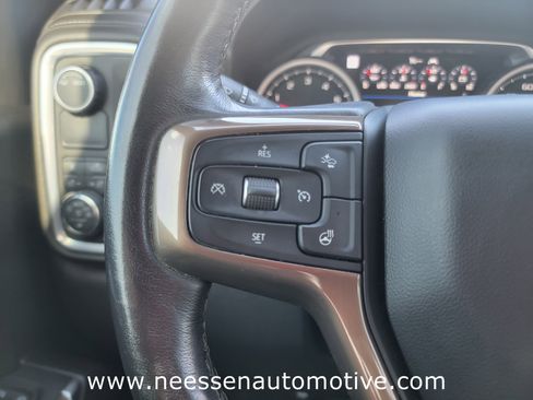 Used 2021 Chevrolet Silverado 1500 High Country w/ Technology Package RWD image 19
