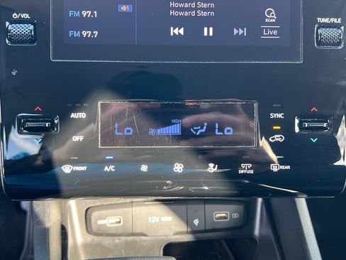 Used 2024 Hyundai Tucson SEL FWD image 18
