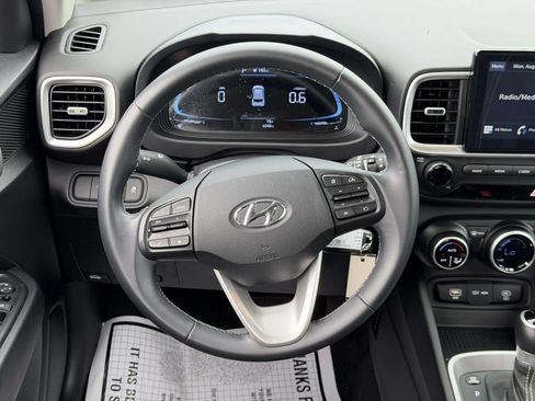 Certified 2023 Hyundai Venue SEL w/ Cargo Package FWD image 15