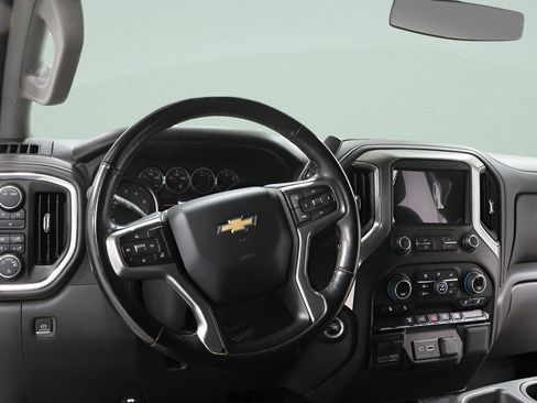 Used 2023 Chevrolet Silverado 2500 LT w/ Convenience Package image 8