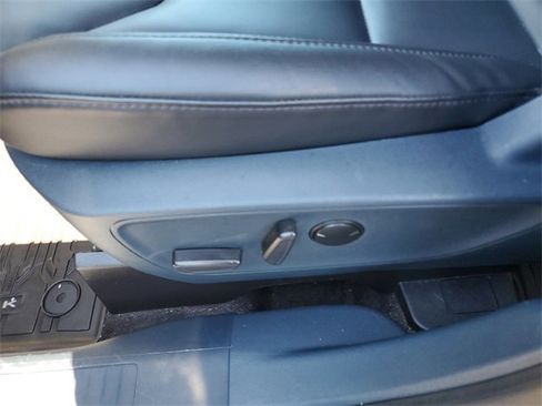 Used 2024 Ford Maverick Lariat w/ Black Appearance Package image 25