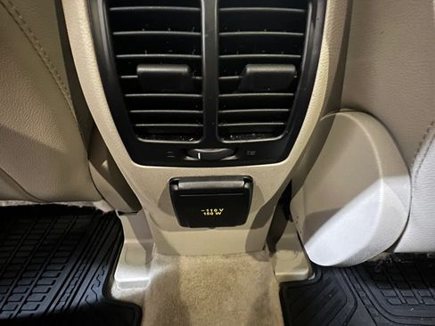Used 2015 Ford Escape SE w/ Equipment Group 201A FWD image 22