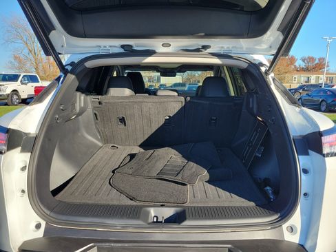 Certified 2025 Nissan Murano SL image 8