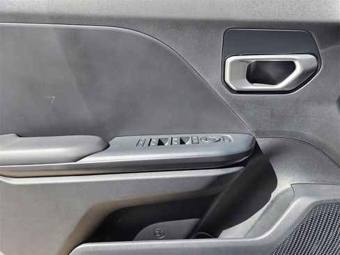 New 2026 Kia K4 LXS image 16