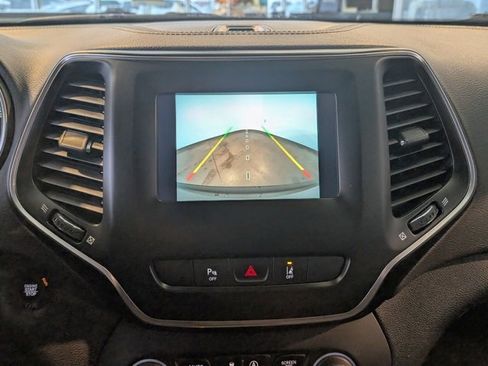 Used 2021 Jeep Cherokee Latitude Lux image 20