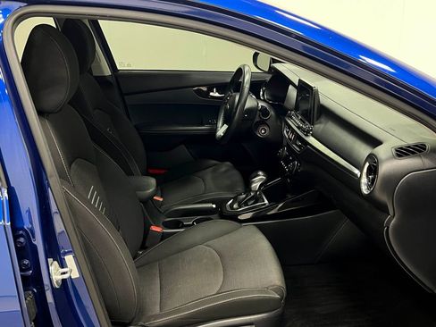 Used 2019 Kia Forte S w/ S Premium Package FWD image 32