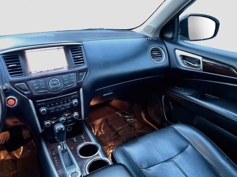 Used 2014 Nissan Pathfinder SL w/ SL Tech Package AWD/4WD image 23