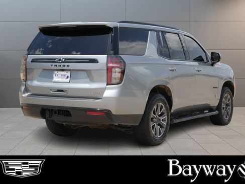 Used 2024 Chevrolet Tahoe Z71 AWD/4WD image 5
