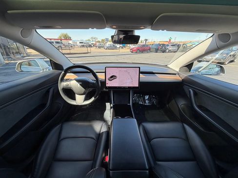 Used 2018 Tesla Model 3 Long Range RWD image 21