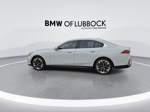Certified 2025 BMW 530i xDrive image 6