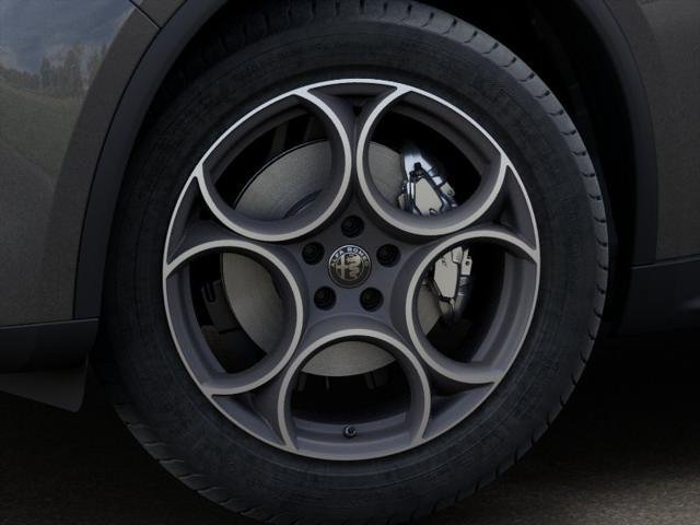 New 2025 Alfa Romeo Stelvio Sprint AWD/4WD image 33