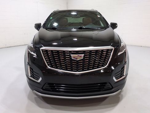 Used 2020 Cadillac XT5 Premium Luxury w/ LPO, Floor Liner Package AWD/4WD image 8