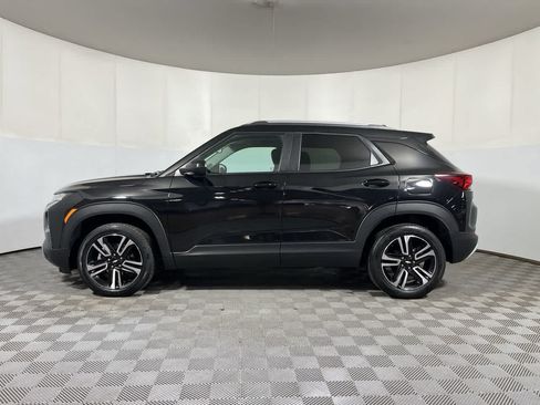 Used 2023 Chevrolet TrailBlazer LT w/ Convenience Package AWD/4WD image 5