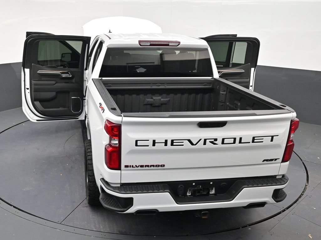 Used 2024 Chevrolet Silverado 1500 RST w/ Redline Edition AWD/4WD image 32