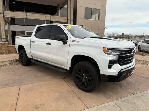 Used 2022 Chevrolet Silverado 1500 LT Trail Boss w/ Protection Package AWD/4WD image 2