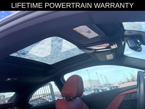 Used 2025 BMW M240i xDrive Coupe image 22