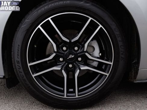 Used 2020 Ford Mustang Premium image 8