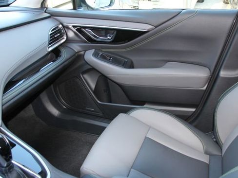 Certified 2025 Subaru Outback Onyx Edition image 27