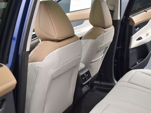 New 2025 Nissan Murano Platinum w/ Cargo Package image 17