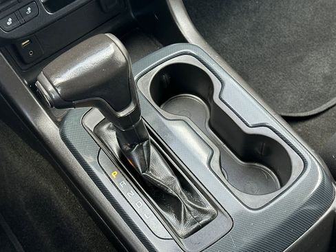 Used 2018 Chevrolet Colorado Z71 image 22