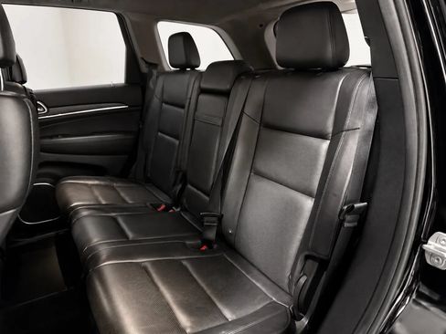 Used 2018 Jeep Grand Cherokee High Altitude AWD/4WD image 16