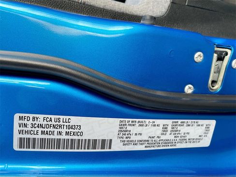 Used 2024 Jeep Compass Latitude image 29