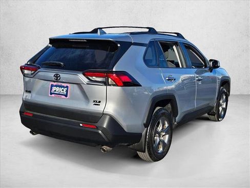 Used 2024 Toyota RAV4 XLE image 5
