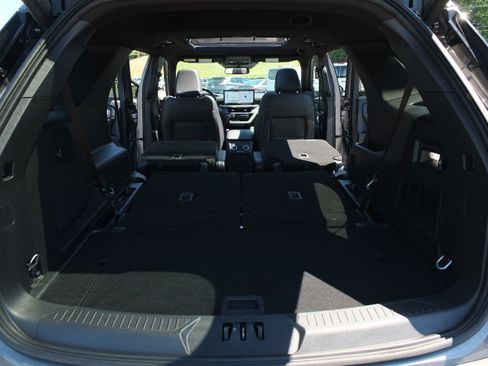 Used 2025 Ford Explorer ST w/ Sun And Sound Package AWD/4WD image 17