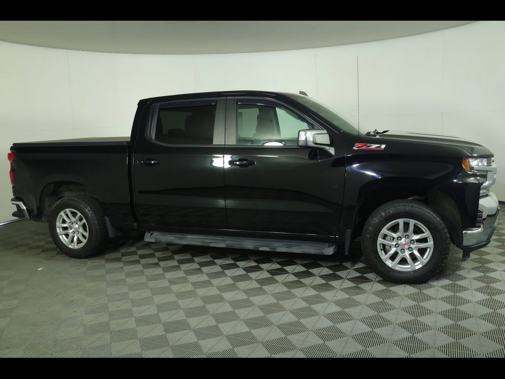 Used 2019 Chevrolet Silverado 1500 LT w/ All-Star Edition AWD/4WD image 5