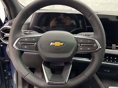 New 2026 Chevrolet Equinox LT w/ Convenience Package II image 22