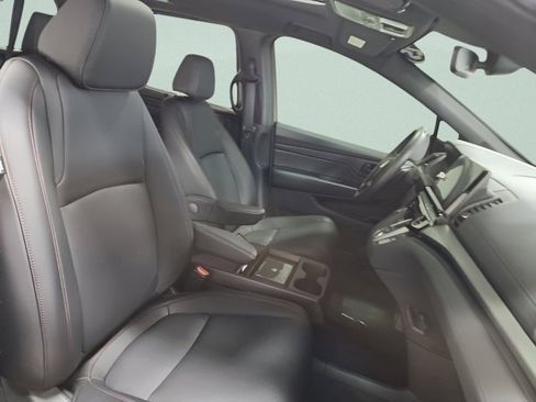 Certified 2025 Honda Odyssey Sport-L image 18