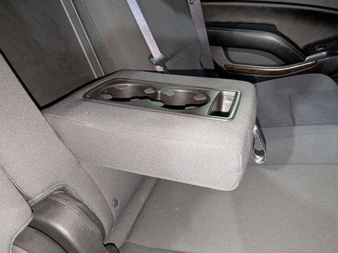 Used 2015 Chevrolet Tahoe LS image 27