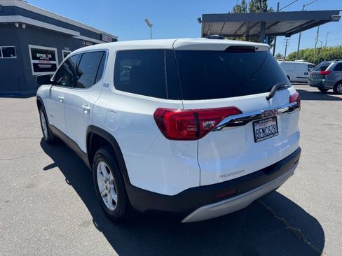 Used 2018 GMC Acadia SLE FWD image 5