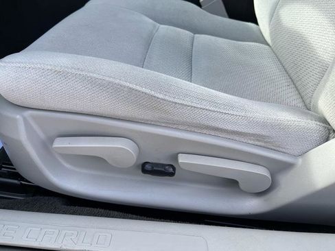 Used 2007 Chevrolet Monte Carlo LT image 24