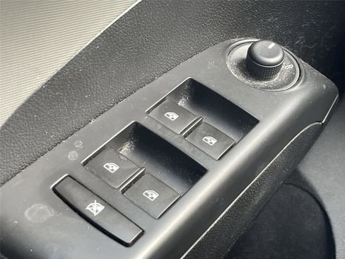 Used 2016 Chevrolet Sonic LT FWD image 16