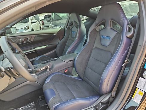 New 2026 Ford Mustang Dark Horse image 4