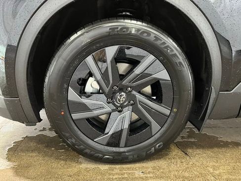 New 2026 Toyota C-HR AWD/4WD image 24