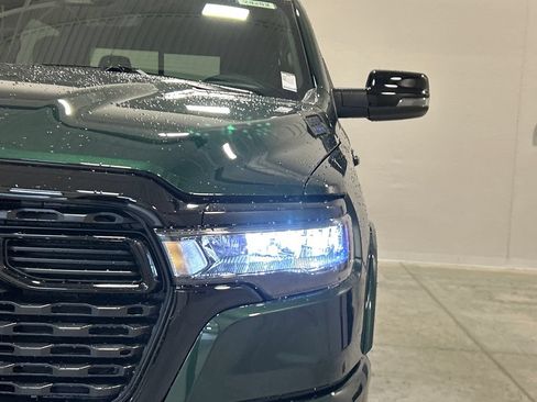 New 2026 RAM 1500 Big Horn AWD/4WD image 10