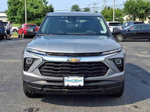 Certified 2024 Chevrolet TrailBlazer LS w/ LS Convenience Package AWD/4WD image 2