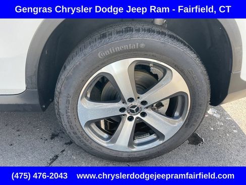 Used 2019 Mercedes-Benz GLC 300 4MATIC Coupe image 11
