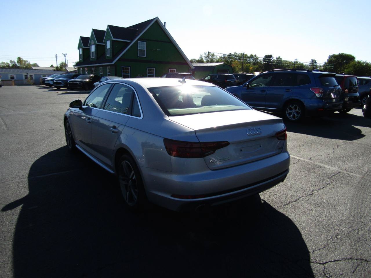 Used 2018 Audi A4 2.0T Premium Plus AWD/4WD image 5