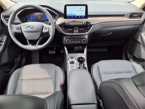 Used 2020 Ford Escape Titanium AWD/4WD image 12