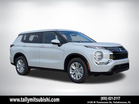 New 2026 Mitsubishi Outlander ES FWD image 1