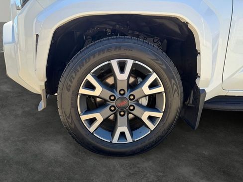Used 2025 Toyota 4Runner TRD Sport AWD/4WD image 4