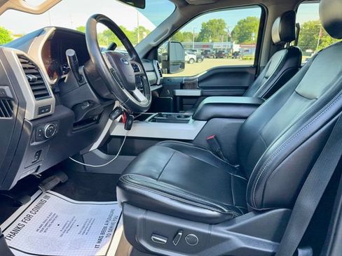 Used 2019 Ford F250 Lariat w/ Chrome Package AWD/4WD image 13