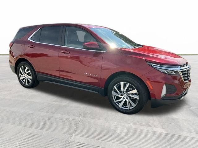 Used 2023 Chevrolet Equinox LT FWD image 2