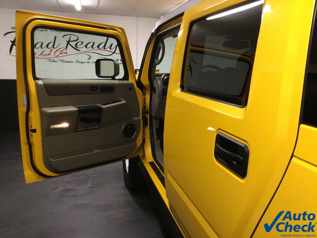 Used 2003 HUMMER H2 w/ Preferred Equipment Group AWD/4WD image 23