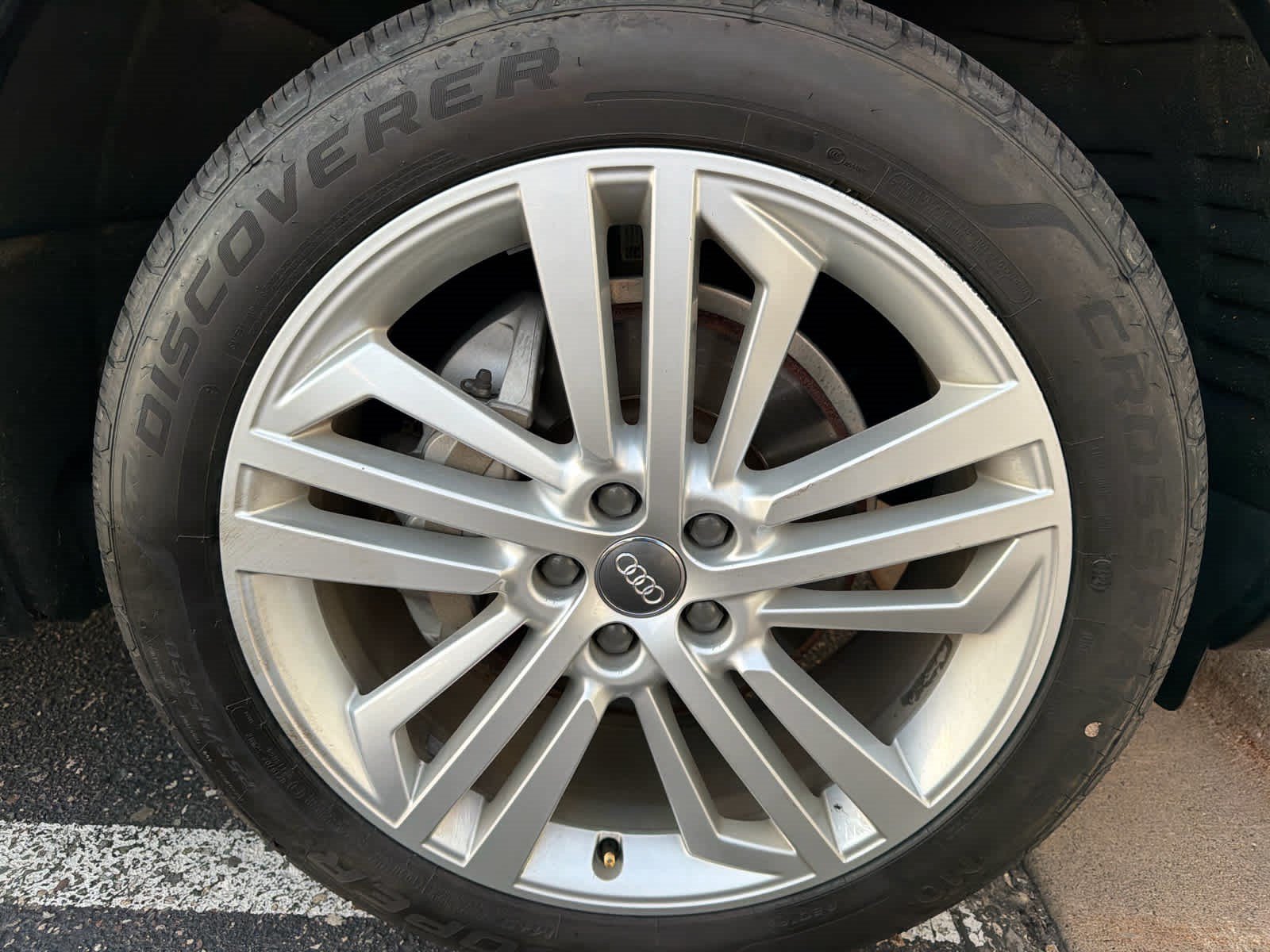 Used 2019 Audi Q5 2.0T Premium Plus w/ Premium Plus Package AWD/4WD image 4